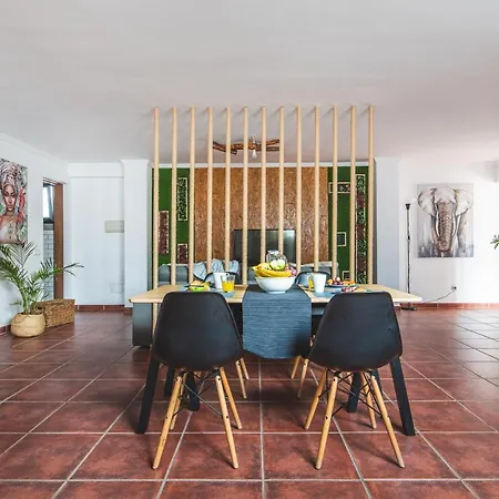 Home2book Stylish Arinaga